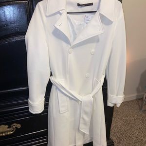 white lined jacket🤍🤍🤍